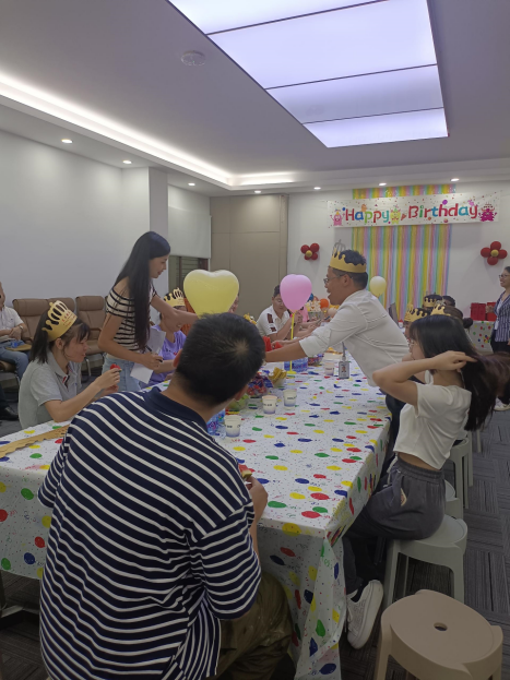 星亿能源生日会